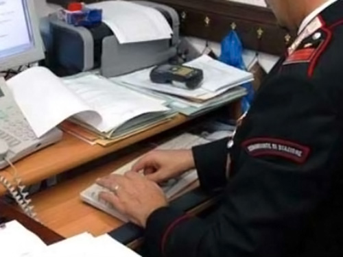 Casperia, i Carabinieri denunciano due persone per truffe sul web 